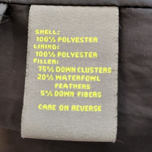 Kenneth Cole Reaction Women's Lightweight Puffer Jacket / Coat - Picture 12 of 14